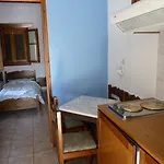 Διαμέρισμα Akroyiali *