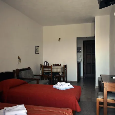 Apartamento Akroyiali