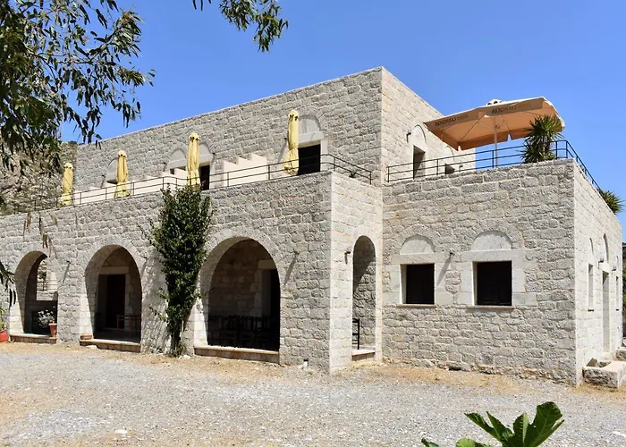 Apartman Akroyiali *
