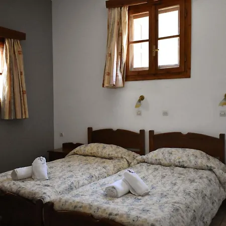 Akroyiali Apartment *