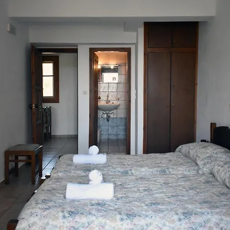 Akroyiali Apartment *